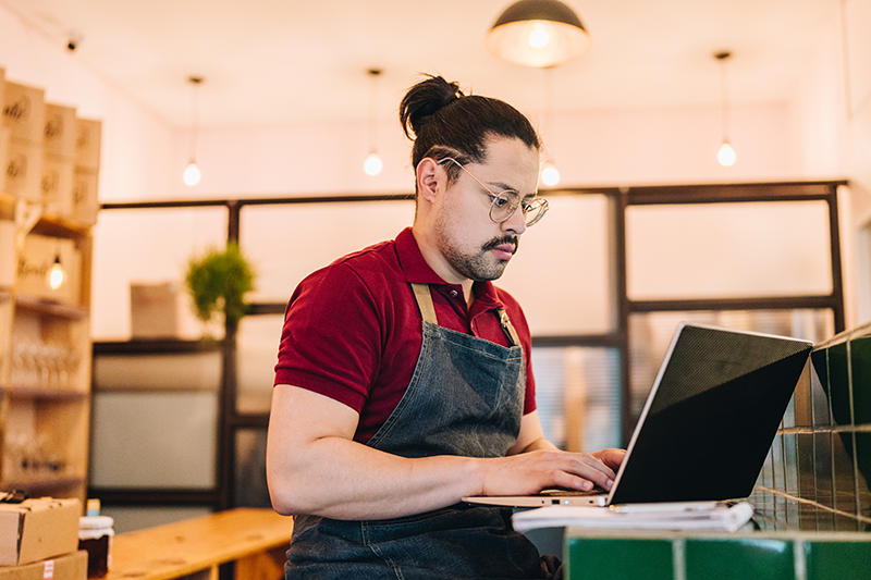 Industries-DTC-Inset-3-GettyImages-1682684007