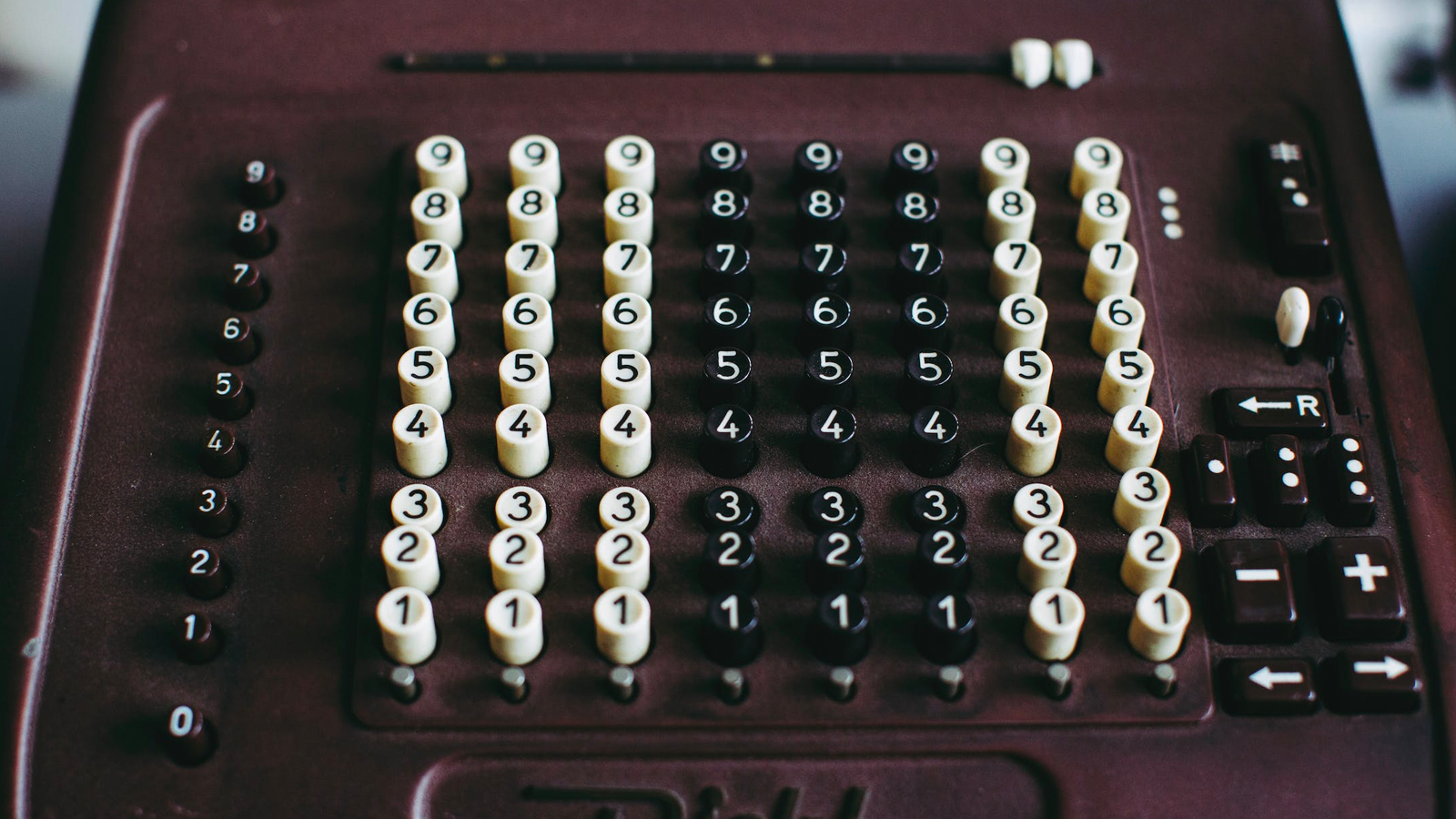 The Weekly 10: marketing, media and industry statistics to know now — September 11, 2024 edition